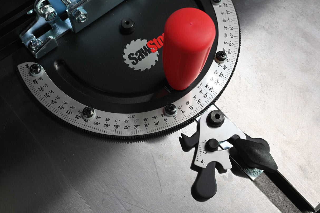 SAWSTOP scale miter angle for 19mm table groove