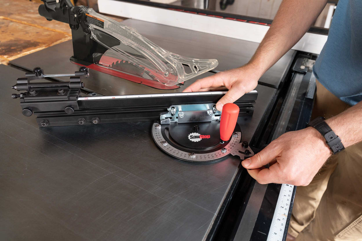 SAWSTOP scale miter angle for 19mm table groove