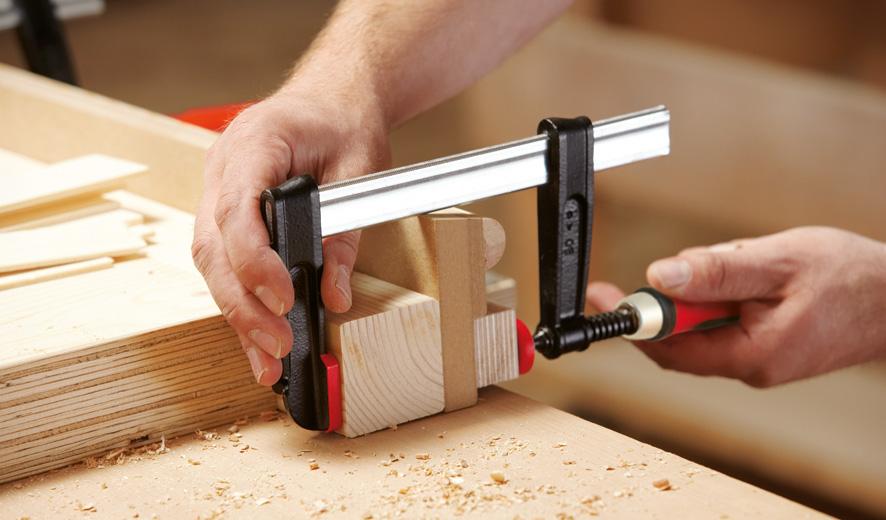 TPN-BE-2K_work_man_wood_mini_1__c75