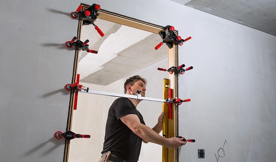 TU_TFM-2K_WTR_work_man_door__c75