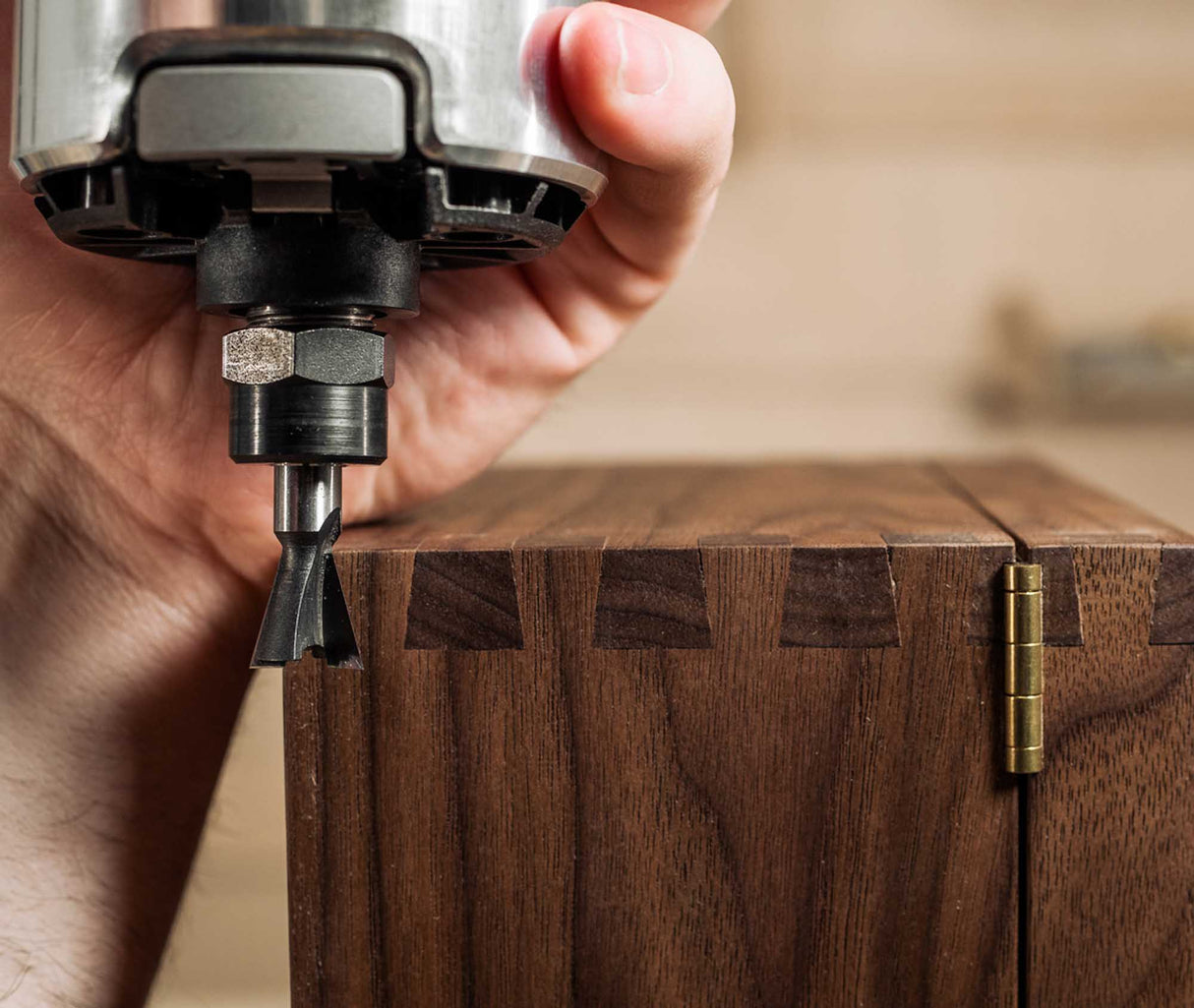 Web_15-Dovetail_-16