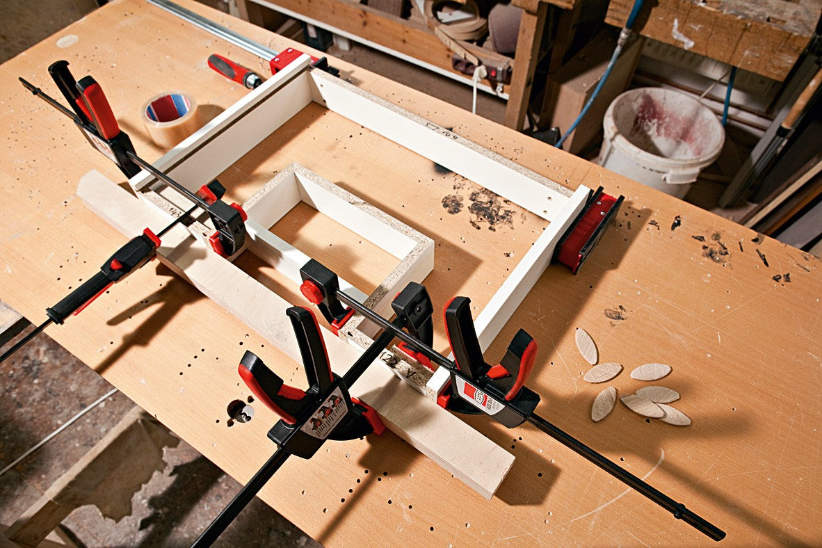 ezs_work_wood_3_drawer__1007429b395-819f-4e37-9854-279971232c97